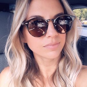 Meet your Posher, Krista